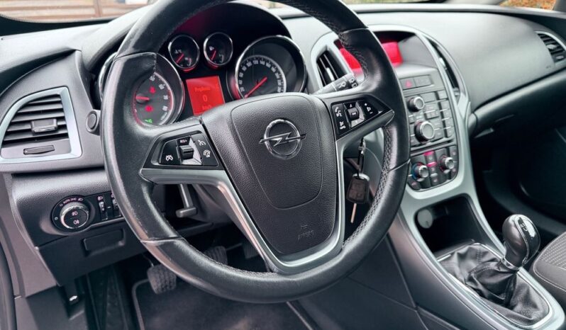 Opel Astra | FWD (przód) | Manualna | 140 KM | Biały full