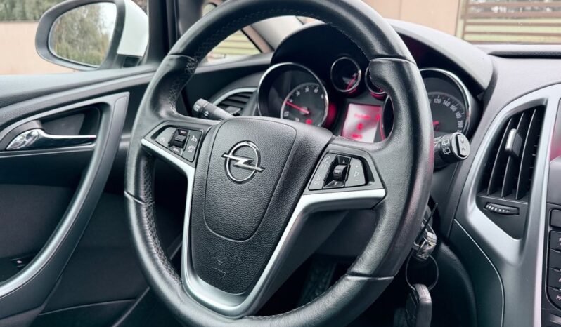 Opel Astra | FWD (przód) | Manualna | 140 KM | Biały full