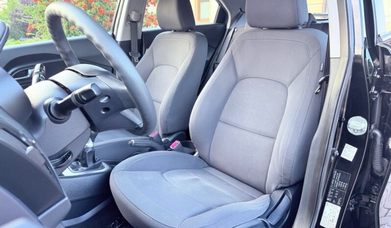 Kia Rio | FWD (przód) | Manualna | 85 KM | Czarny full