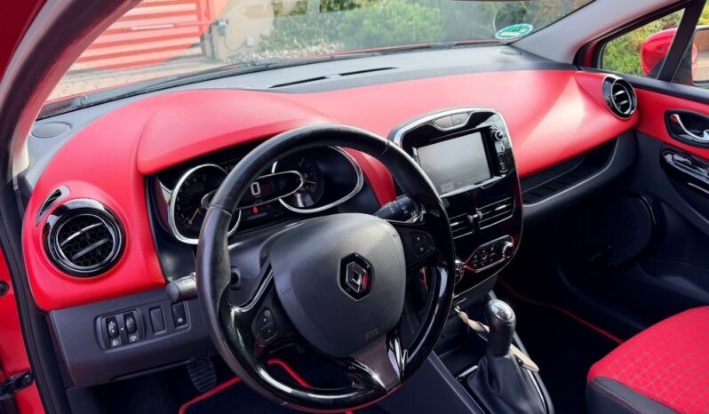 Renault Clio | FWD (przód) | Manualna | 90 KM | Bordowy full