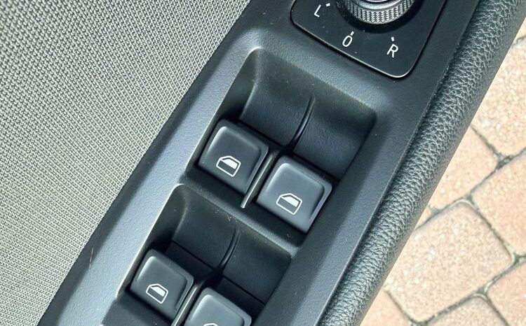 Seat Leon | FWD (przód) | Manualna | 150 KM | Czarny full