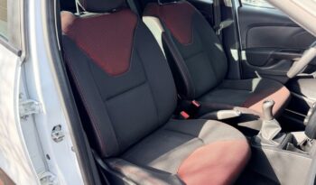 Renault Clio | FWD (przód) | Manualna | 73 KM | Biały full