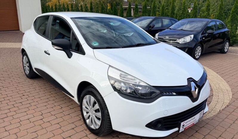 Renault Clio | FWD (przód) | Manualna | 73 KM | Biały full
