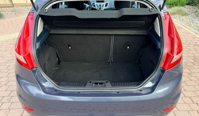 Ford Fiesta | FWD (przód) | Manualna | 82 KM | Inny kolor full