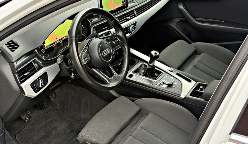 Audi A4 Avant | FWD (przód) | Manualna | 190 KM | Biały full