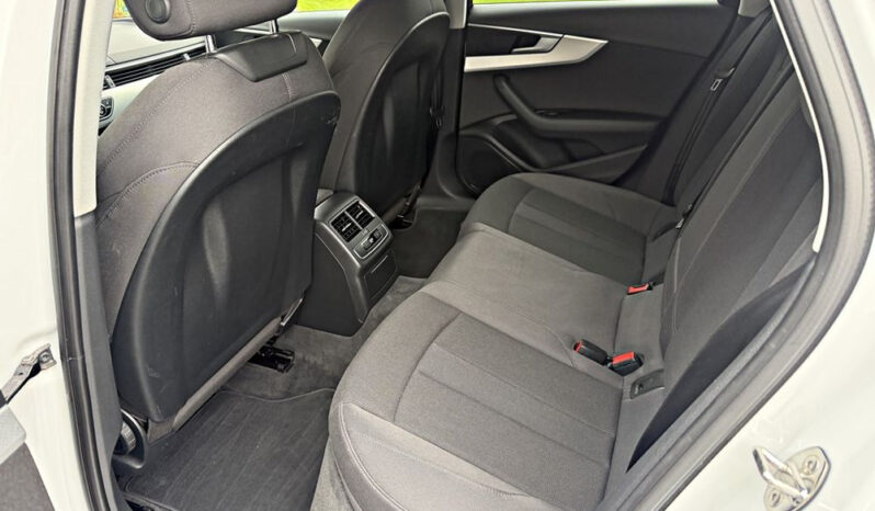 Audi A4 Avant | FWD (przód) | Manualna | 190 KM | Biały full