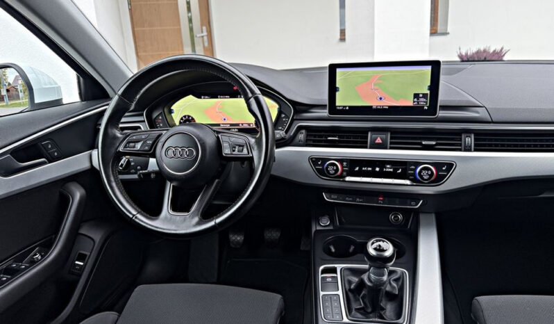Audi A4 Avant | FWD (przód) | Manualna | 190 KM | Biały full