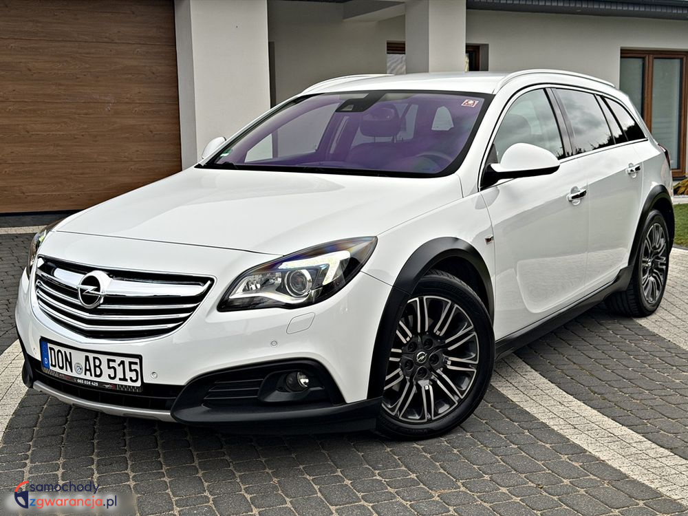 Opel Insignia | 4×4 (Stały) | Automatyczna | 163 Km | Biały