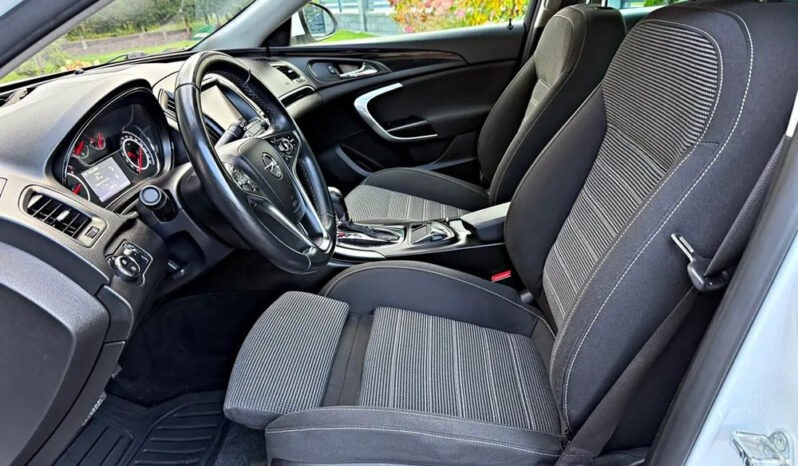 Opel Insignia | 4×4 (stały) | Automatyczna | 163 KM | Biały full