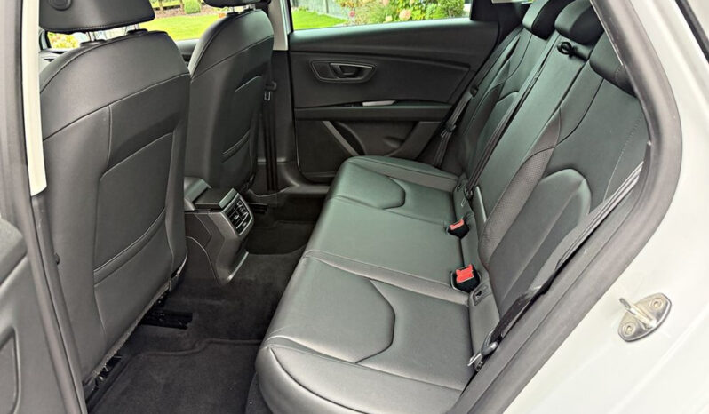 Seat Leon | FWD (przód) | Automatyczna | 115 KM | Biały full