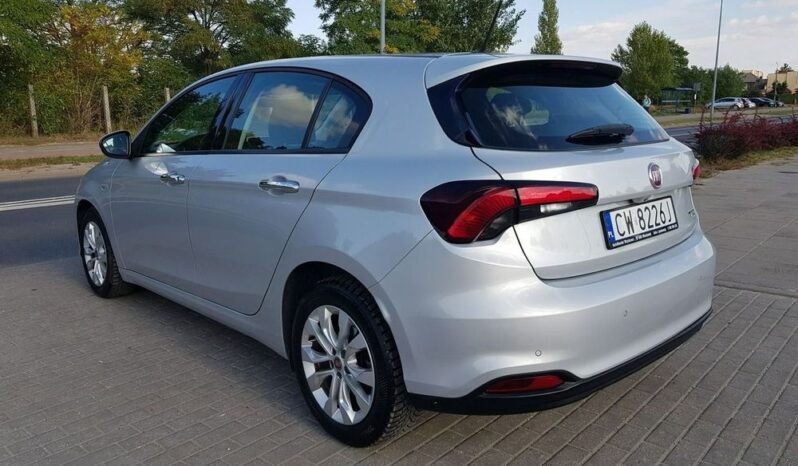 Fiat Tipo | FWD (przód) | Manualna | 95 KM | Srebrny full