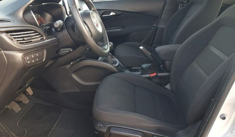 Fiat Tipo | FWD (przód) | Manualna | 95 KM | Srebrny full