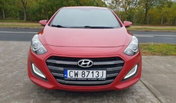 Hyundai i30 | FWD (przód) | Manualna | 135 KM | Bordowy full