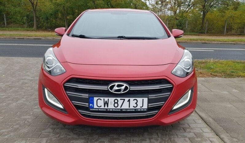 Hyundai i30 | FWD (przód) | Manualna | 135 KM | Bordowy full