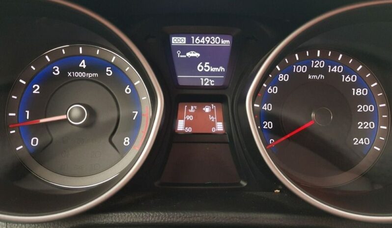 Hyundai i30 | FWD (przód) | Manualna | 135 KM | Bordowy full
