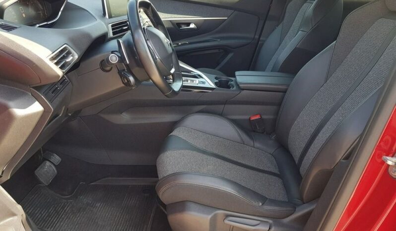 Peugeot 3008 | FWD (przód) | Automatyczna | 130 KM | Bordowy full