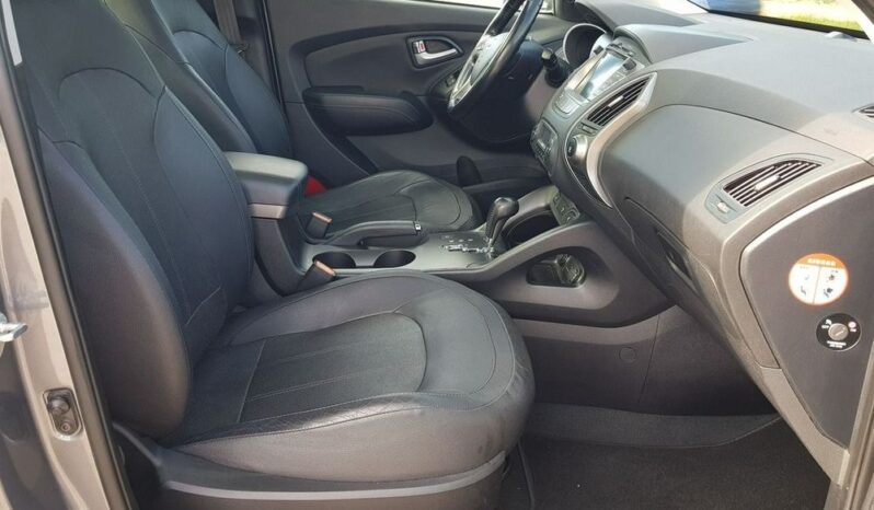 Hyundai ix35 | 4×4 (doł. automatycznie) | Automatyczna | 184 KM | Szary full