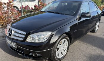 Mercedes-Benz  | Rwd (Tył) | Manualna | 155 Km | Czarny
