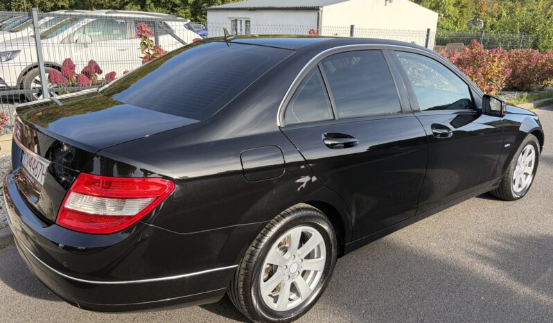 Mercedes-Benz  | RWD (tył) | Manualna | 155 KM | Czarny full