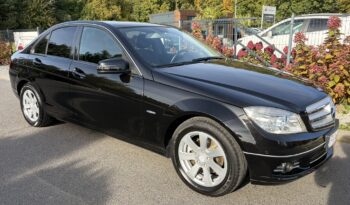 Mercedes-Benz  | RWD (tył) | Manualna | 155 KM | Czarny full