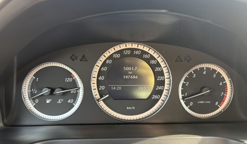 Mercedes-Benz  | RWD (tył) | Manualna | 155 KM | Czarny full
